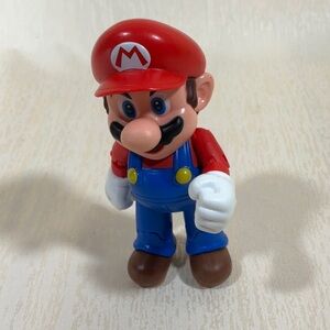 Super Mario Collectible Mario 4" Poseable Articulated Action Figure